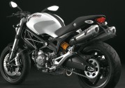 Ducati Monster 696